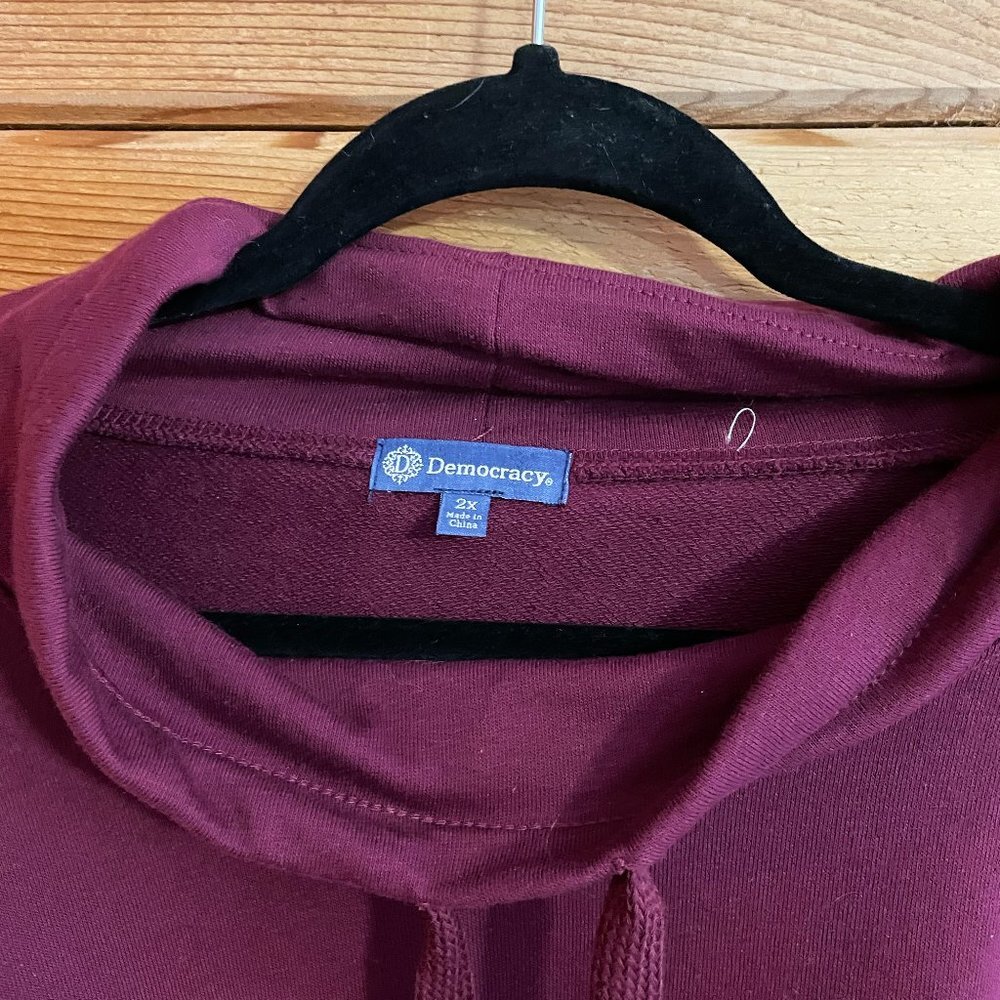 NWT Democracy Women Sweater Purple Size 2X Plus Floral Embroidered Pullover - Picture 5 of 6